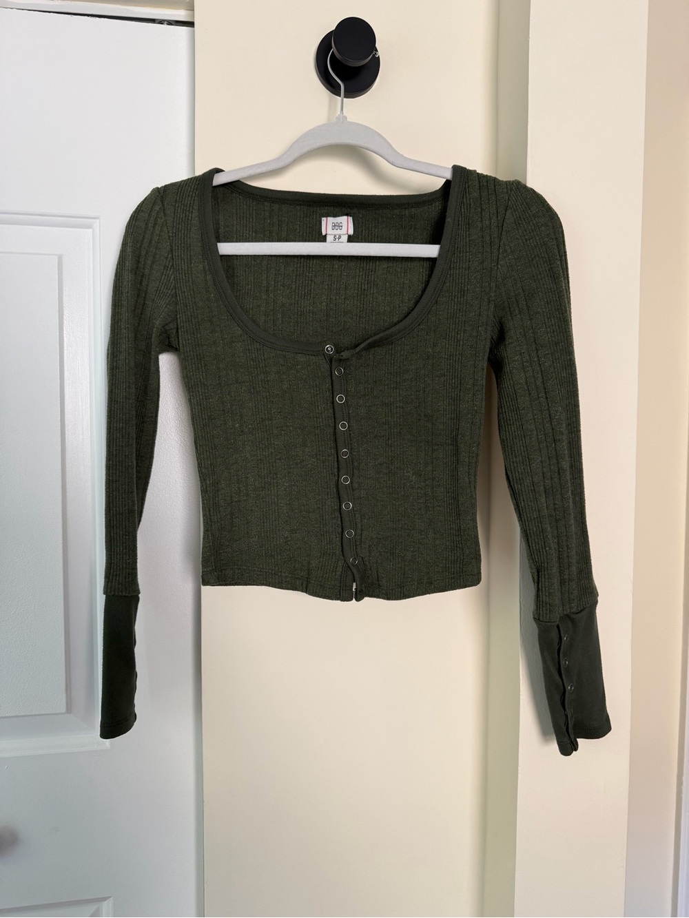 BDG Olive Green Ribbed Scoop Neck Button-Front Long Sleeve Crop Top